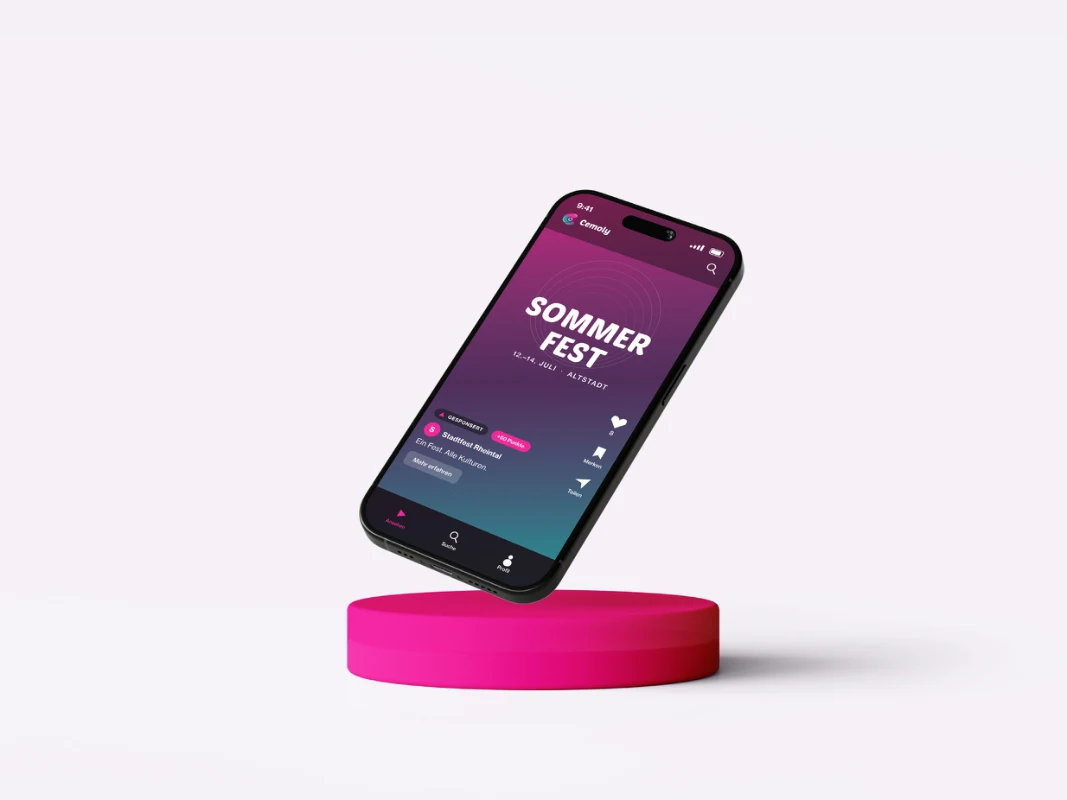 Cemoly Markenvisual: Video-Feed auf einem Smartphone über einem magentafarbenen Podest